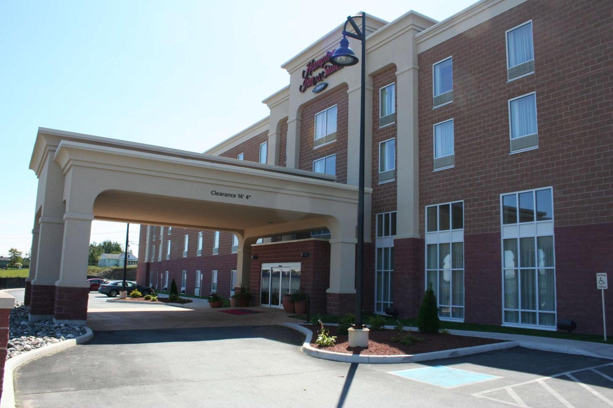 Hampton Inn & Suites Saint John Esterno foto